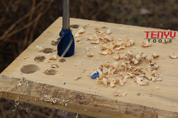 Preventing Wood Splitting