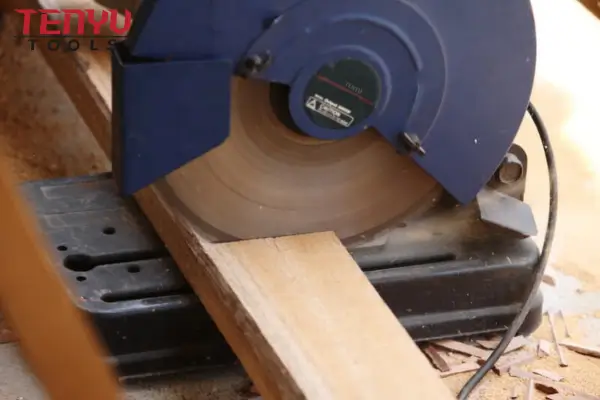 20V cordless circular saw cutting aluminum with multi-purpose blade manufactured by Tenyu Tools