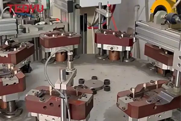 Factory production line for oscillating saw blades